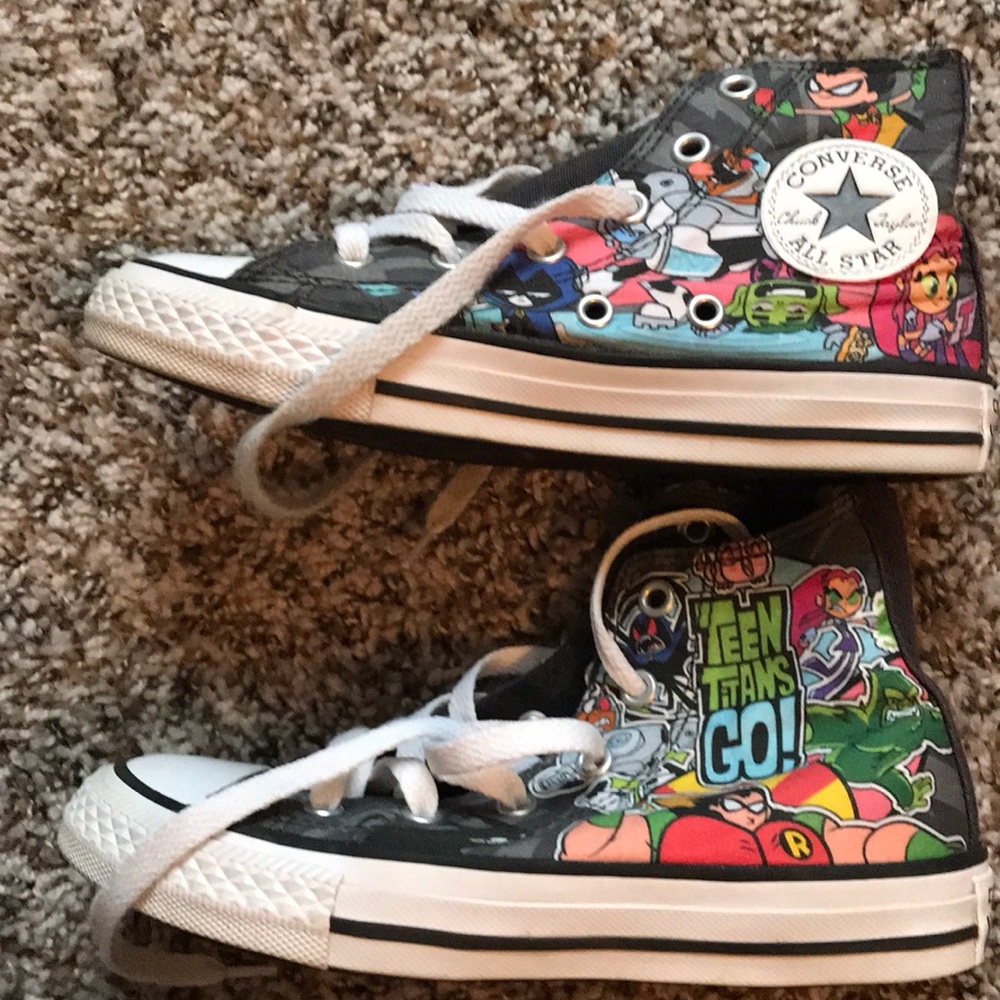 Teen titans Go! Converse high tops